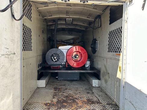 Used 2015 Freightliner Sprinter 3500 w/ Suspension Package I image 14