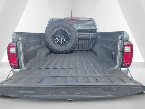Used 2024 GMC Canyon AT4X w/ AT4X AEV Edition AWD/4WD image 29