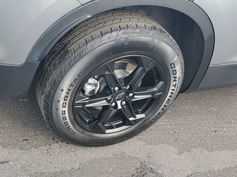 Certified 2023 Chevrolet Blazer LT w/ Convenience Package image 5