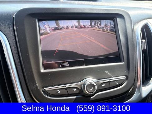 Used 2022 Chevrolet Equinox LT FWD image 18