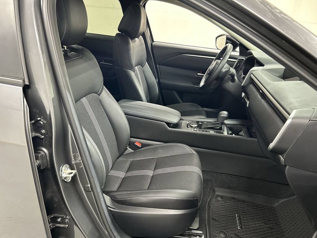 Certified 2025 MAZDA CX-50 2.5 Hybrid w/ Weather Package AWD/4WD image 22