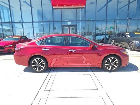 Used 2018 Nissan Altima 2.5 SR image 4
