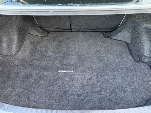 Used 2013 Toyota Corolla L FWD image 28