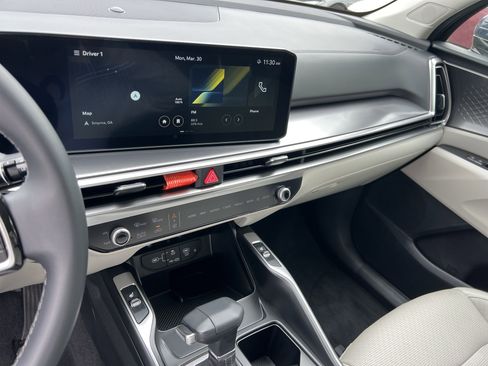 Used 2025 Kia Sorento S w/ Panoramic Sunroof Package image 29