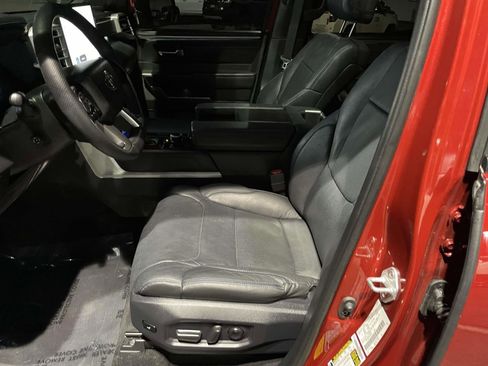 Used 2025 Toyota Tundra Platinum image 23