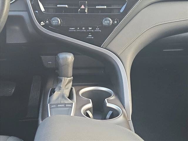 Used 2023 Toyota Camry LE FWD image 12