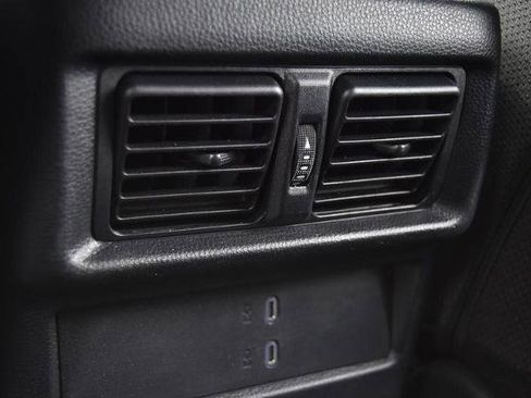 Used 2025 Toyota 4Runner Limited image 23