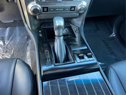 Used 2020 Lexus GX 460 Premium image 33