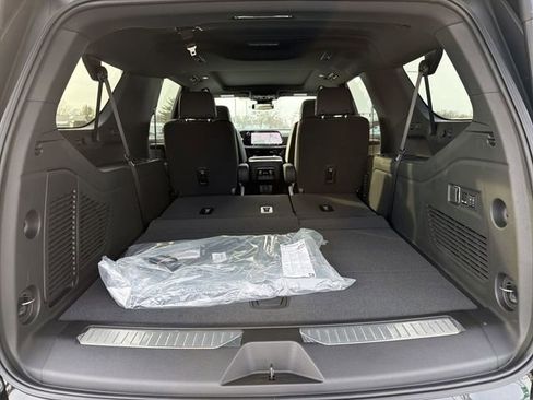 New 2026 Chevrolet Suburban RST w/ RST Capability Package image 20