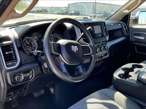 Used 2019 RAM 3500 Big Horn AWD/4WD image 9