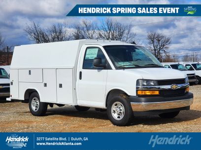 New 2025 Chevrolet Express 3500 w/ Power Convenience Package