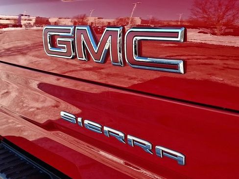 Used 2021 GMC Sierra 1500 AT4 image 31