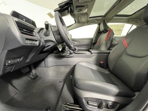 New 2026 Toyota Prius Plug-In Hybrid image 9