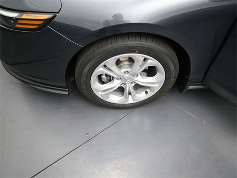 New 2025 Honda Accord LX image 37