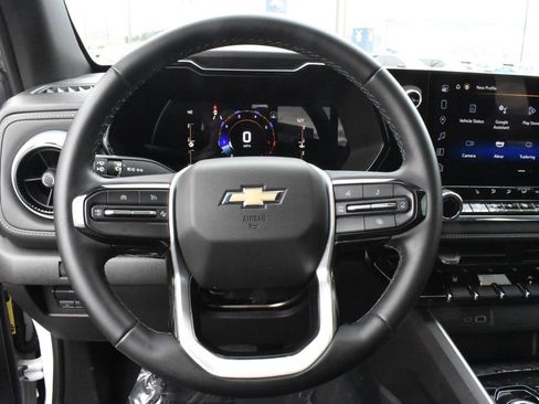 Certified 2023 Chevrolet Colorado LT w/ LT Convenience Package II image 11