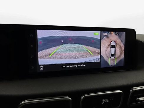 New 2026 Nissan Sentra SR w/ SR Premium Package FWD image 20
