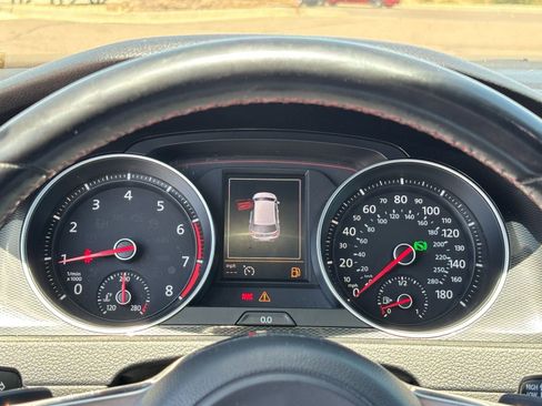 Used 2016 Volkswagen GTI S FWD image 21