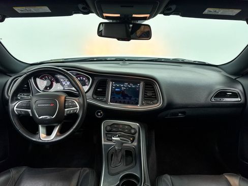 Used 2018 Dodge Challenger SXT Plus image 21