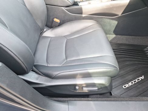 Used 2025 Honda Accord EX-L image 34