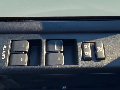 Certified 2024 Toyota 4Runner TRD Off-Road Premium w/ Moonroof Package image 29