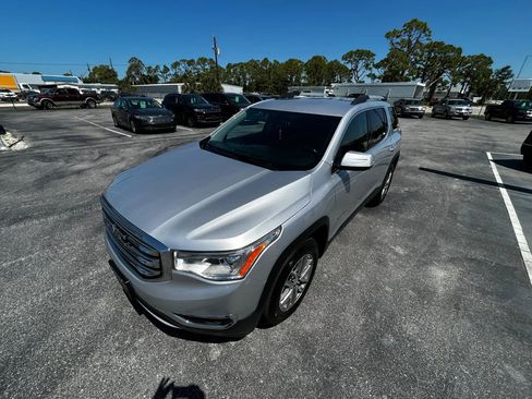 Used 2018 GMC Acadia SLE AWD/4WD image 12