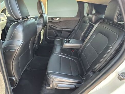 Used 2020 Ford Escape Titanium w/ Titanium Premium Package 2.0 image 19