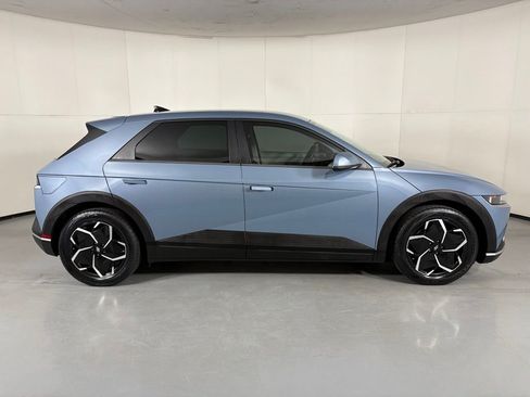 Used 2024 Hyundai Ioniq 5 SEL RWD image 9