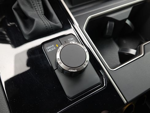 Certified 2026 Toyota Tundra Limited w/ Power Package RWD image 24