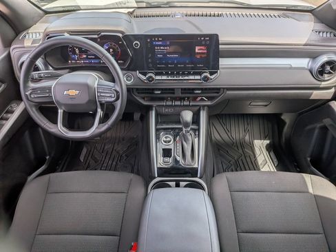 Used 2025 Chevrolet Colorado LT w/ Advanced Trailering Package AWD/4WD image 25
