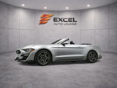 Used 2023 Ford Mustang Premium RWD image 35