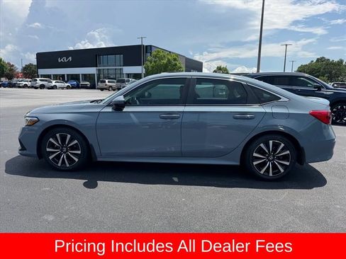 Used 2023 Honda Civic EX image 6