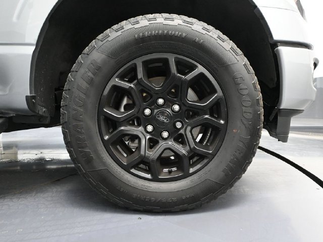 Used 2024 Ford F150 XLT w/ XLT Black Appearance Package AWD/4WD image 12