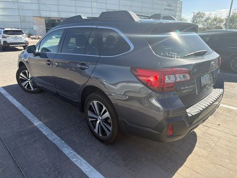 Used 2018 Subaru Outback 2.5i Limited AWD/4WD image 8