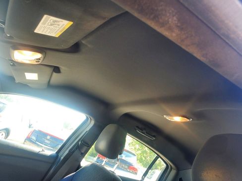 Used 2013 Chrysler 200 LX FWD image 16