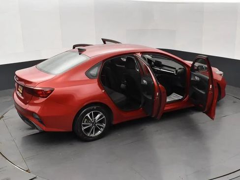 Used 2023 Kia Forte LXS FWD image 6