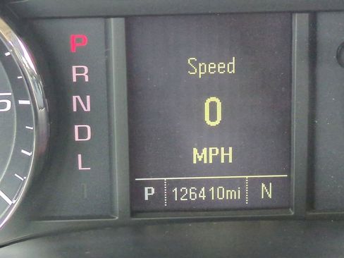 Used 2018 Chevrolet Silverado 1500 W/T w/ Trailering Package image 32