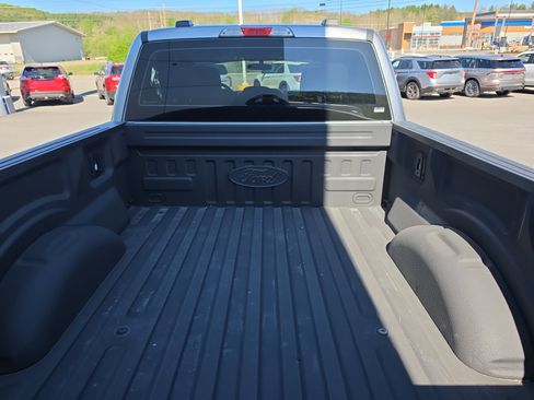 Used 2022 Ford F150 XL w/ XL Power Equipment Group AWD/4WD image 5