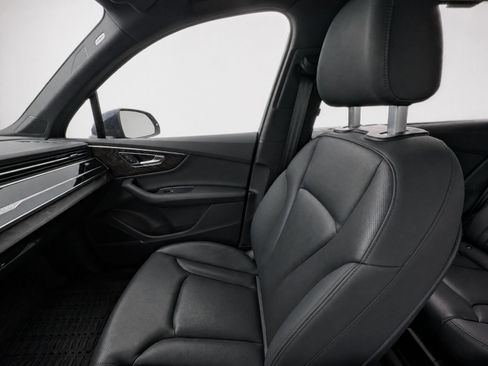 Used 2022 Audi Q7 2.0T Premium Plus AWD/4WD image 16