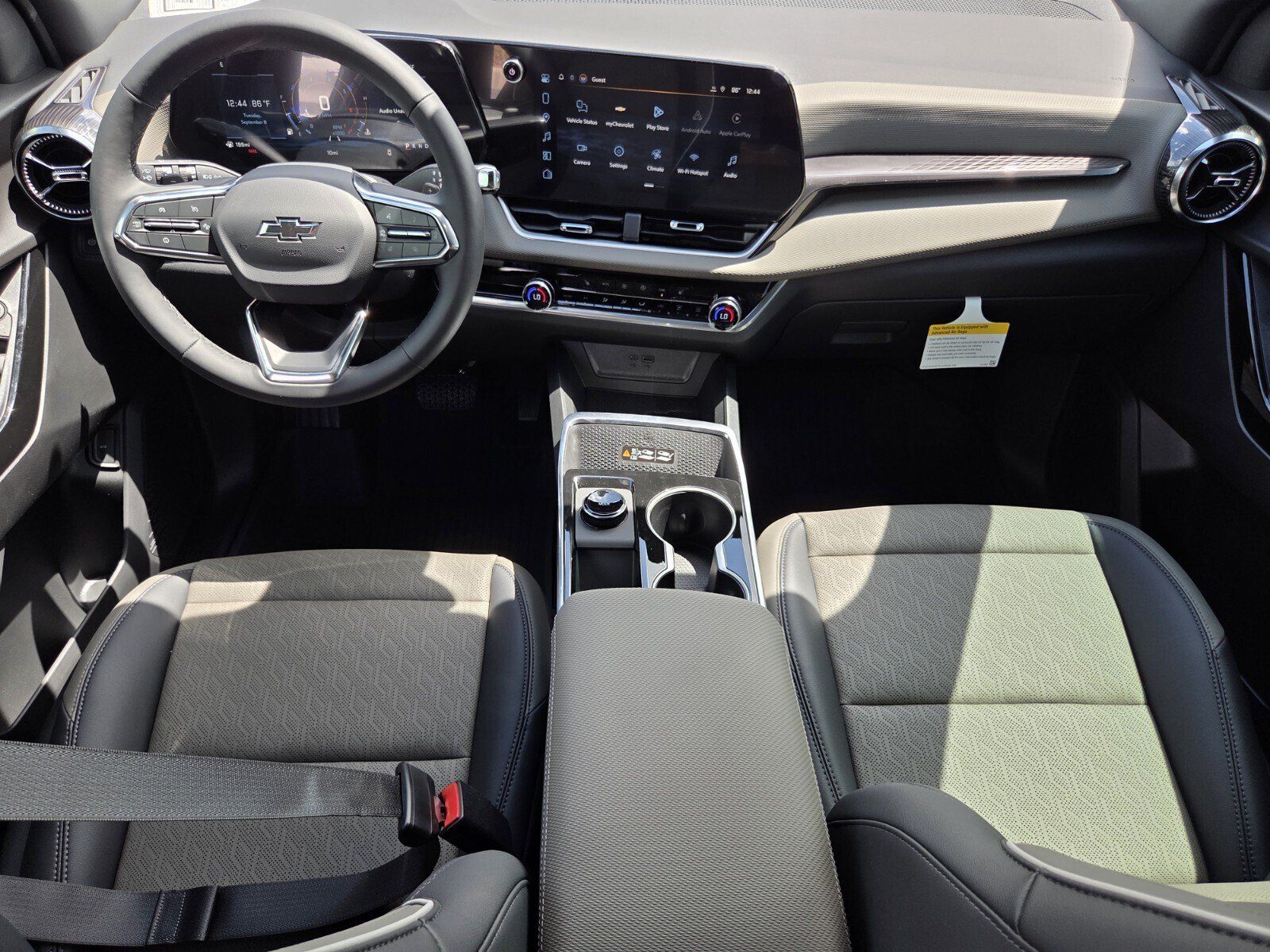 New 2027 Chevrolet Equinox LT FWD image 7
