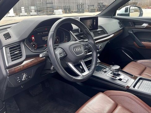 Used 2020 Audi Q5 2.0T Premium Plus w/ Premium Plus Package image 14