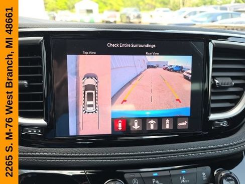 New 2027 Chrysler Pacifica Select AWD/4WD image 24