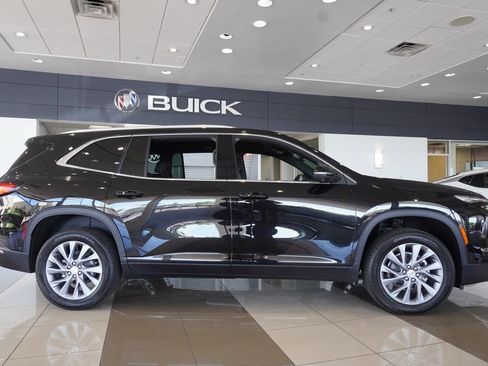 New 2026 Buick Enclave Preferred w/ Super Cruise Package image 2