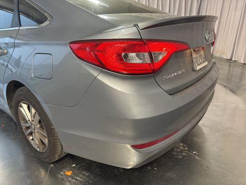 Used 2017 Hyundai Sonata SE image 11