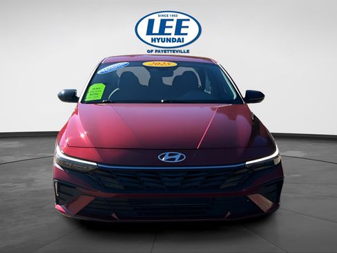 Certified 2025 Hyundai Elantra Sport image 2