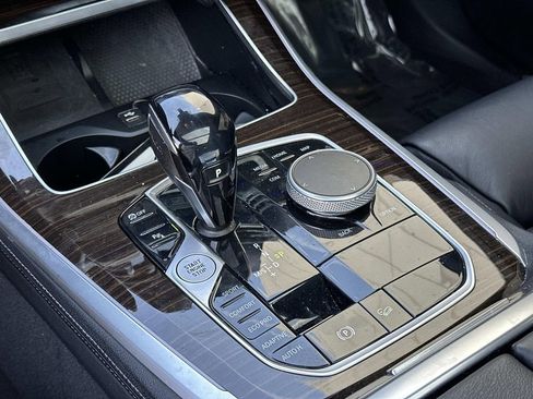 Used 2021 BMW X5 xDrive40i w/ Premium Package image 14