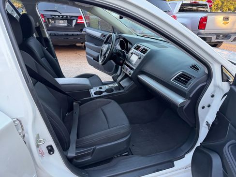 Used 2017 Subaru Legacy 2.5i w/ Alloy Wheel Package image 19