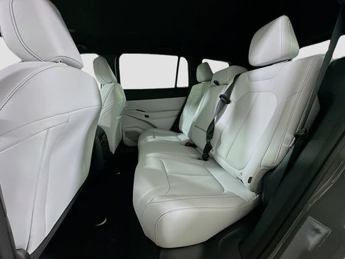 New 2026 Jeep Cherokee Limited AWD/4WD image 15