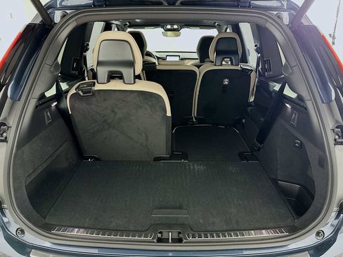 New 2026 Volvo XC90 T8 Plus image 25