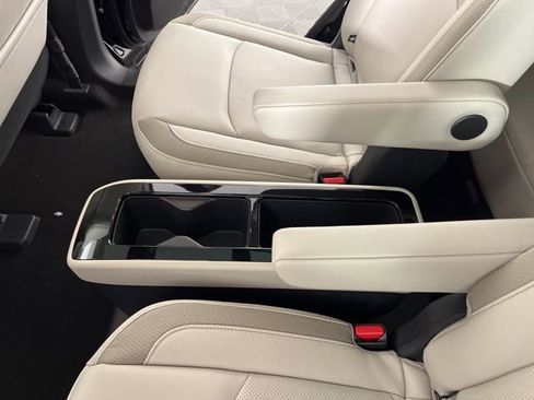 New 2026 Nissan Pathfinder SL w/ SL Premium Package image 44