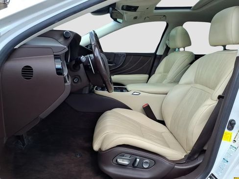 Used 2019 Lexus LS 500 AWD w/ Interior Upgrade Package image 3